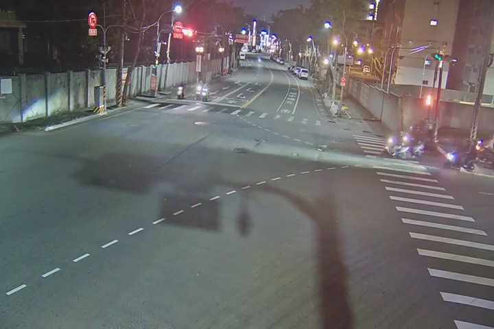 太平中山路/大興路(右側車流往祥順路方向)