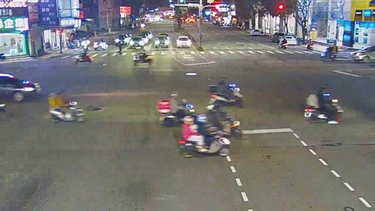 文心南路/復興路(右側車流往高工路)