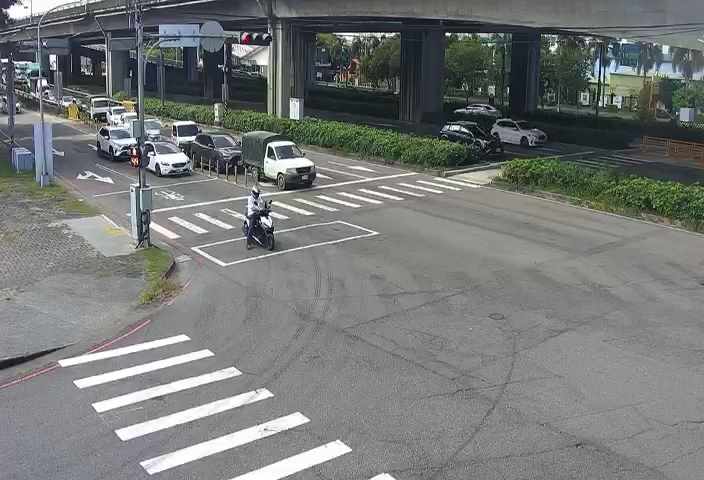環中路東側/五權西路(車流往市政路)