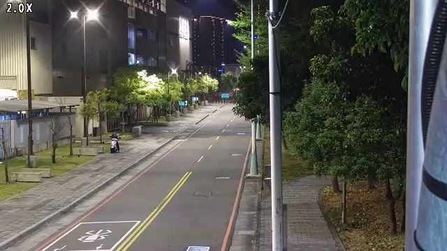 台中市北屯區敦富東街/南興北一路(右側車流往北屯總站)