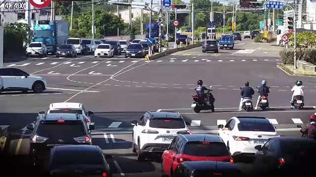 大雅交流道/環中路(右側車流往大雅交流道)