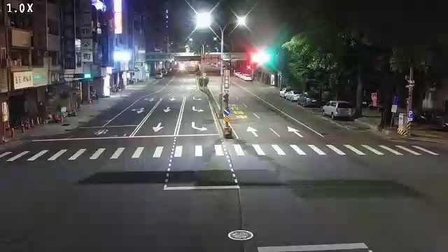 五權路/民生路(右側車流往臺灣大道)