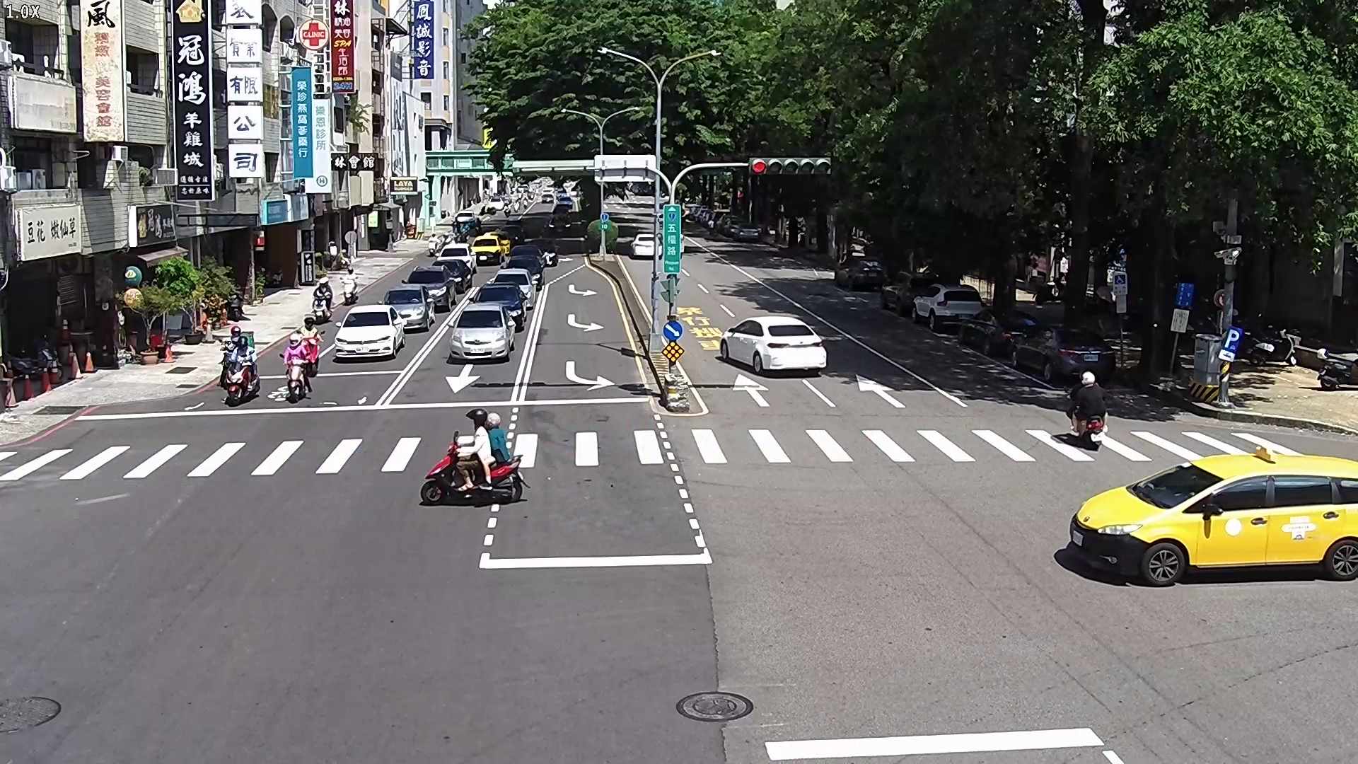 五權路/民生路(右側車流往台灣大道)Wuquan Rd./Minsheng Rd. (Right side Traffic flow to Taiwan Blvd)