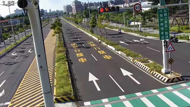 市政路/安和路(右側車流往工業區一路)