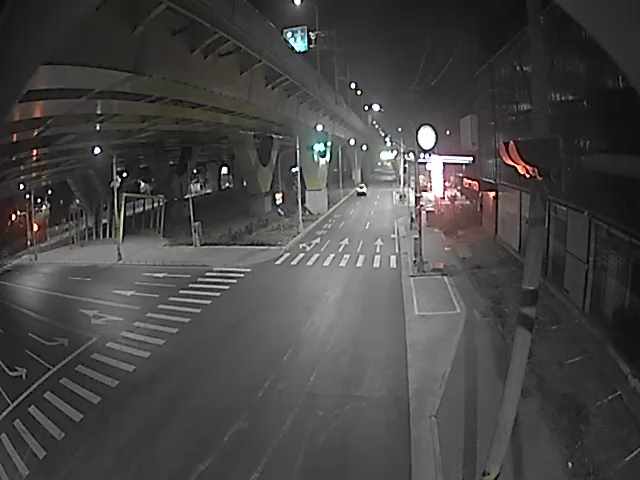 台中市北屯區環中路/松竹路(右側車流往中清路)