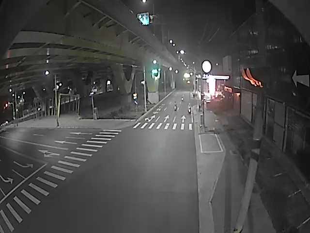 台中市北屯區環中路/松竹路(右側車流往中清路)