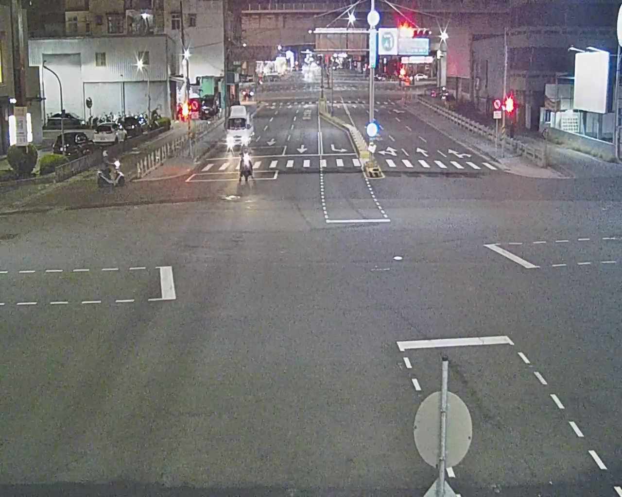 五權路/復興路(右側車流往建國北路)