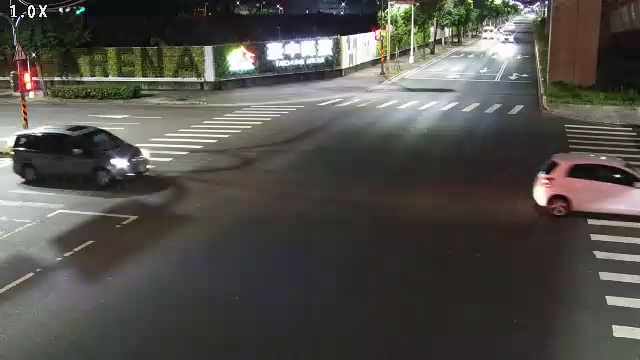 環中路/榮德路(車流往崇德路)Huanzhong Rd./ Rongde Rd. (traffic flow to Chongde Rd.)